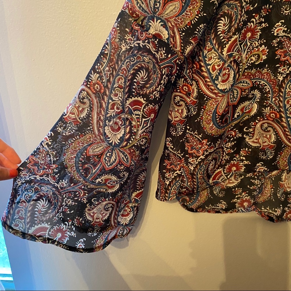 Muti colored blouse - Picture 2 of 6